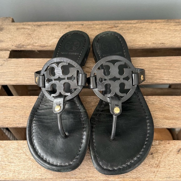 ✨Tory Burch Miller black leather sandal size 8.5 A30 - Picture 2 of 12